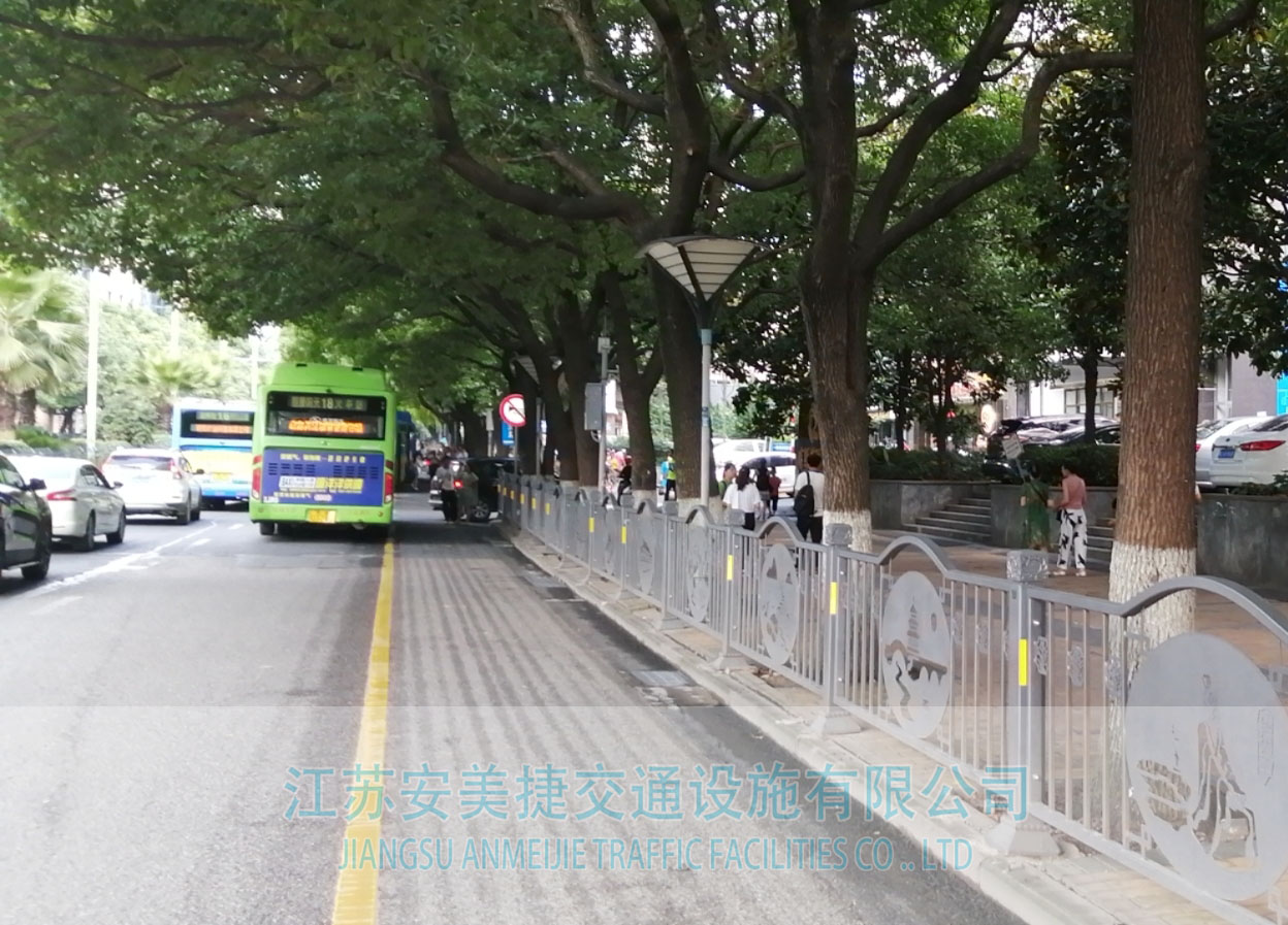 我公司2020年度在“多彩貴州”道路交通隔離護欄更換中標！